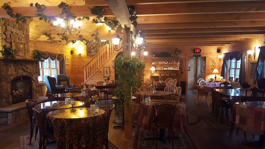 291 Fairfield St, Oakland, ME 04963